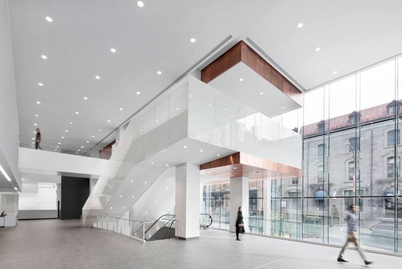 Title of Entry: Centre Hospitalier de l’Universite de Montreal (CHUM)– Interior Lighting